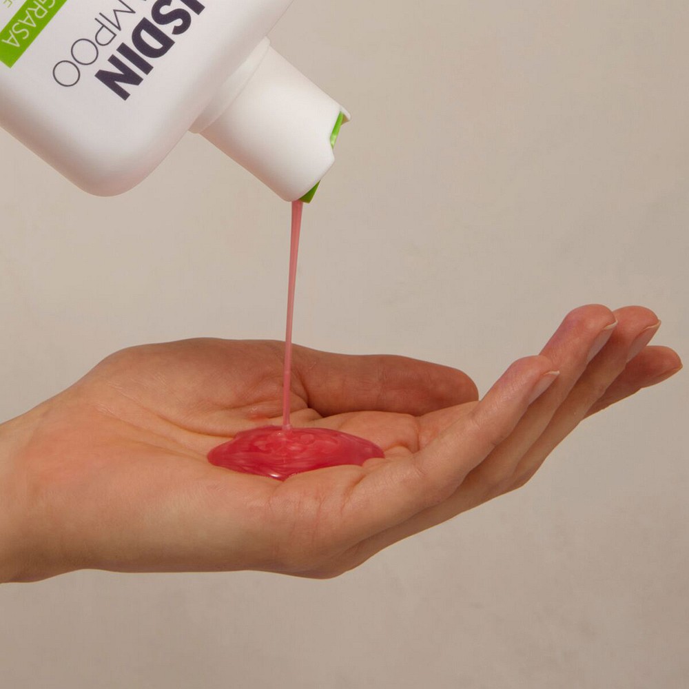 ISDIN Nutradeica Shampoo g.Schupp.u.fettiges Haar ISDIN Nutradeica Shampoo g.Schupp.u.fettiges Haar